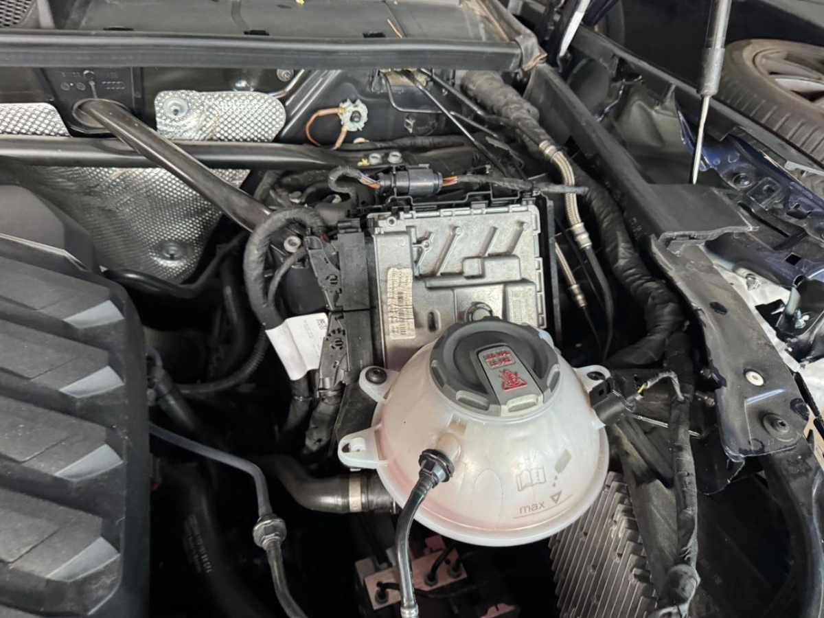 T18