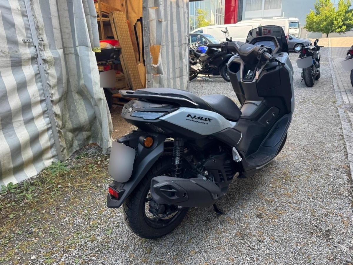 T7