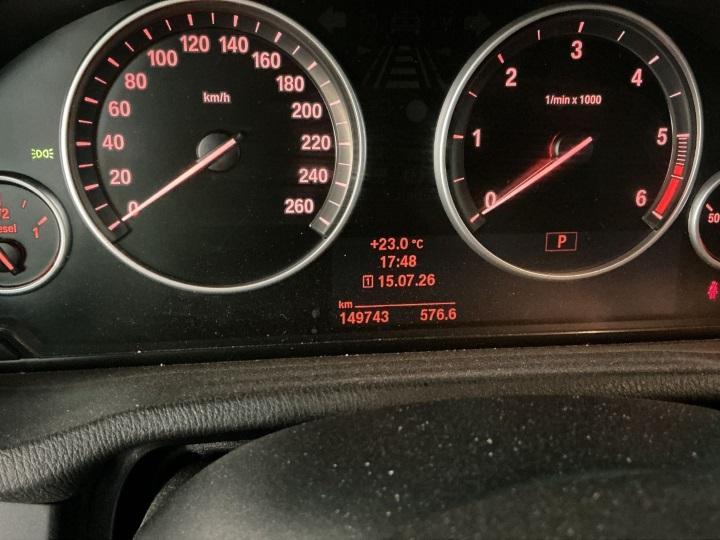 T9