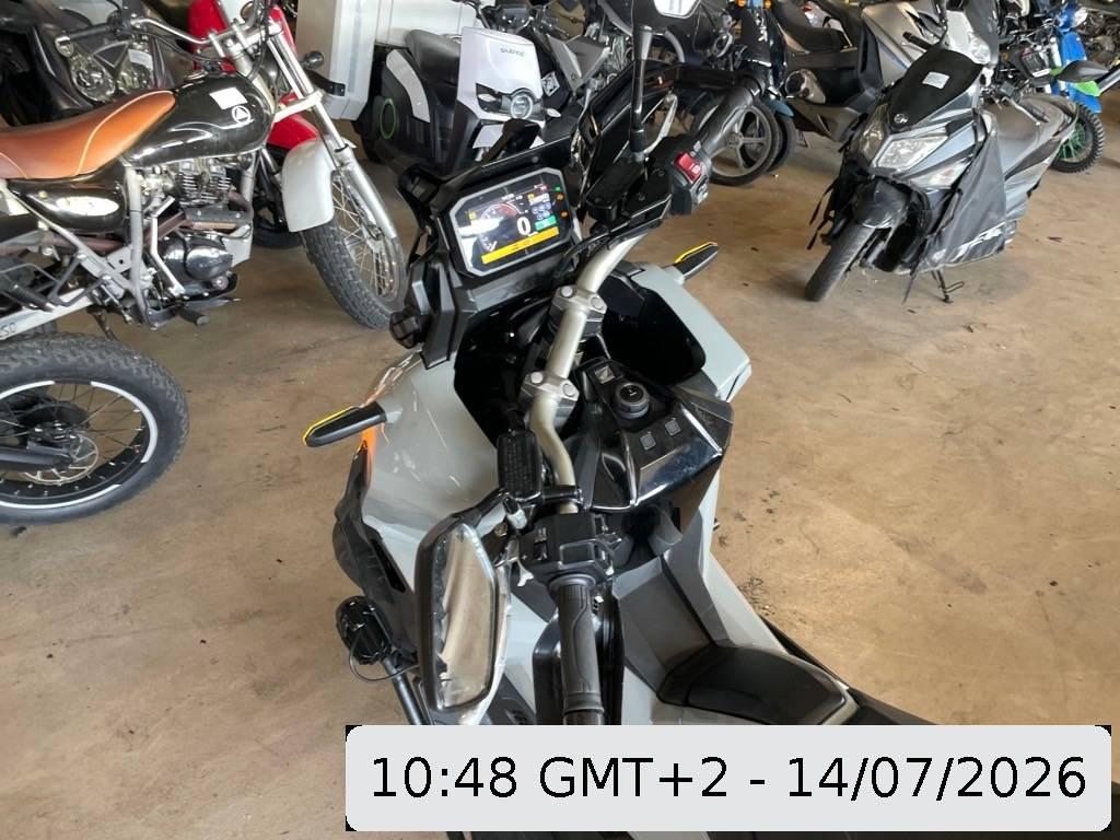 T12