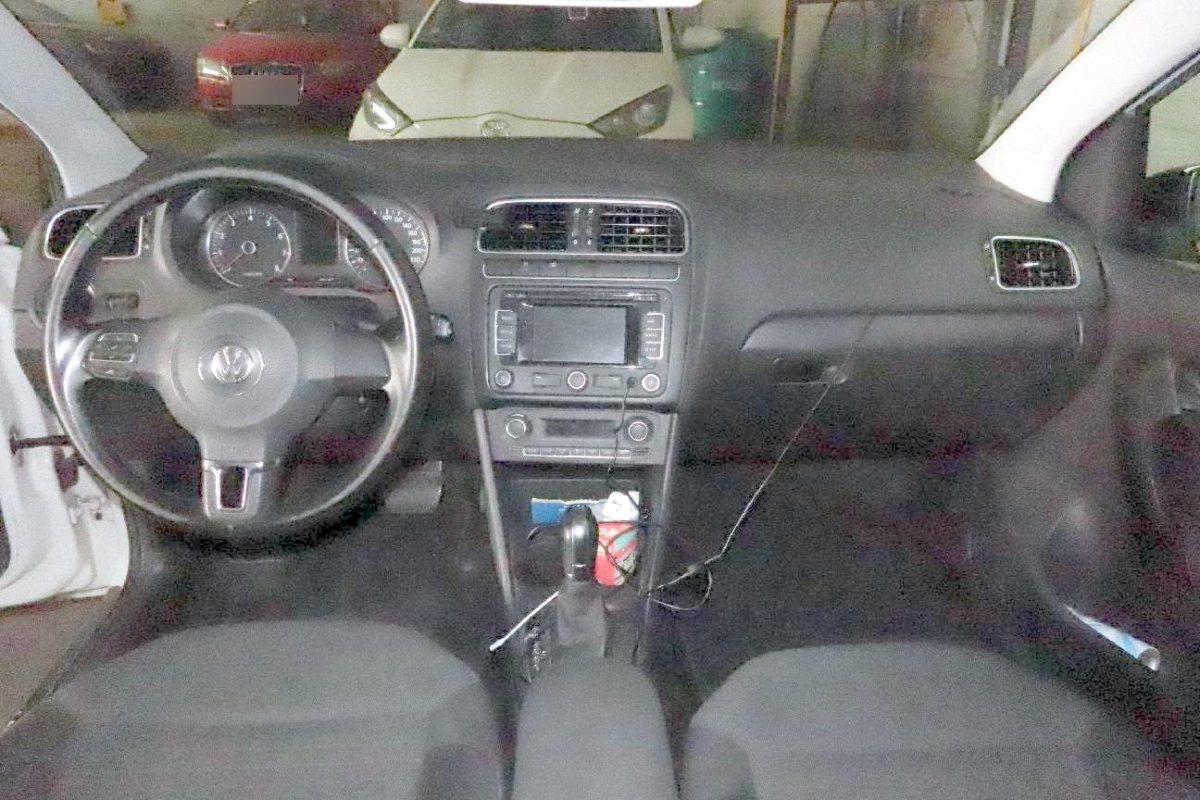 T8