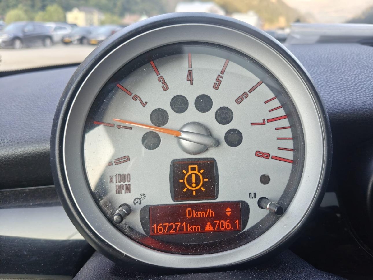 T12