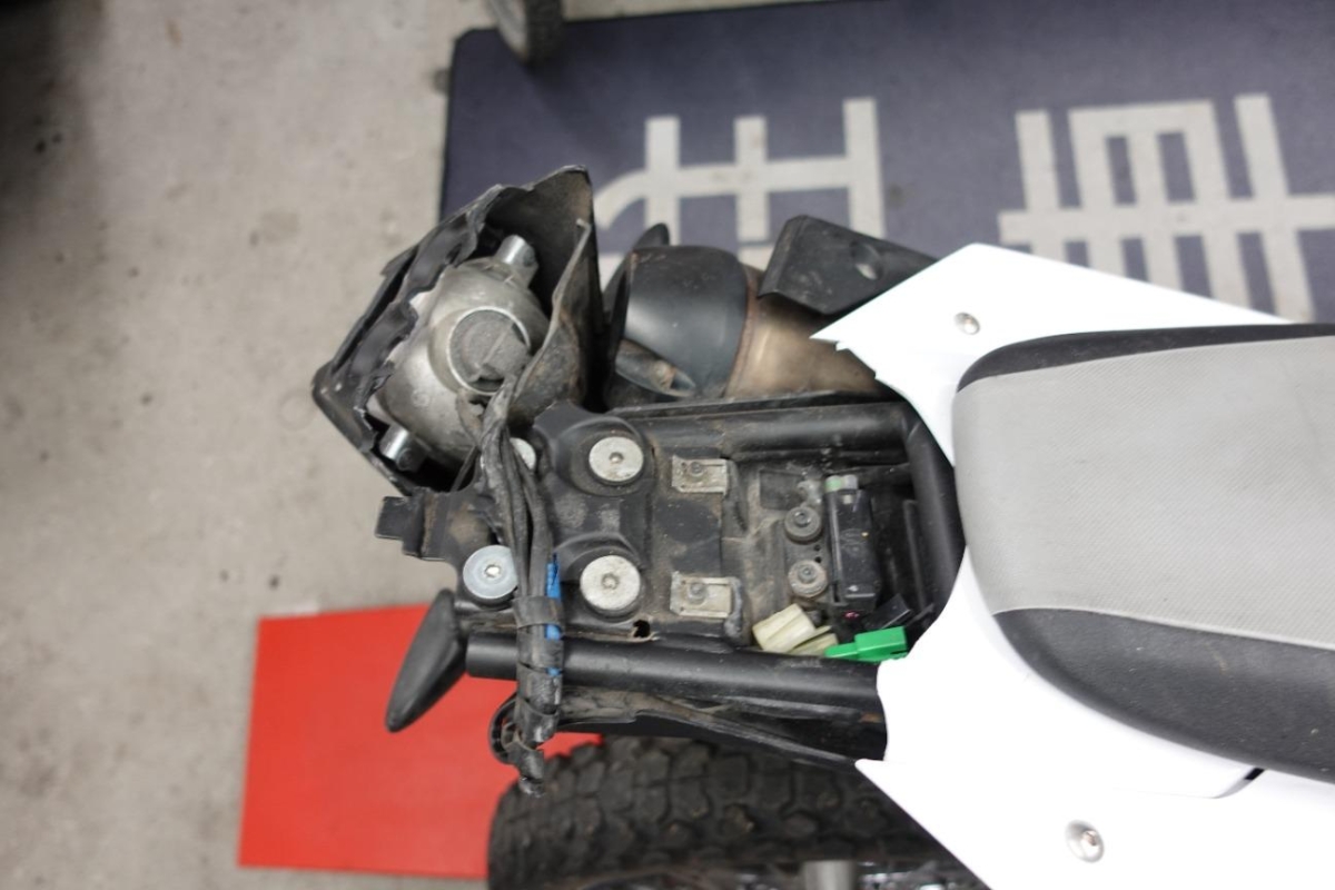 T12
