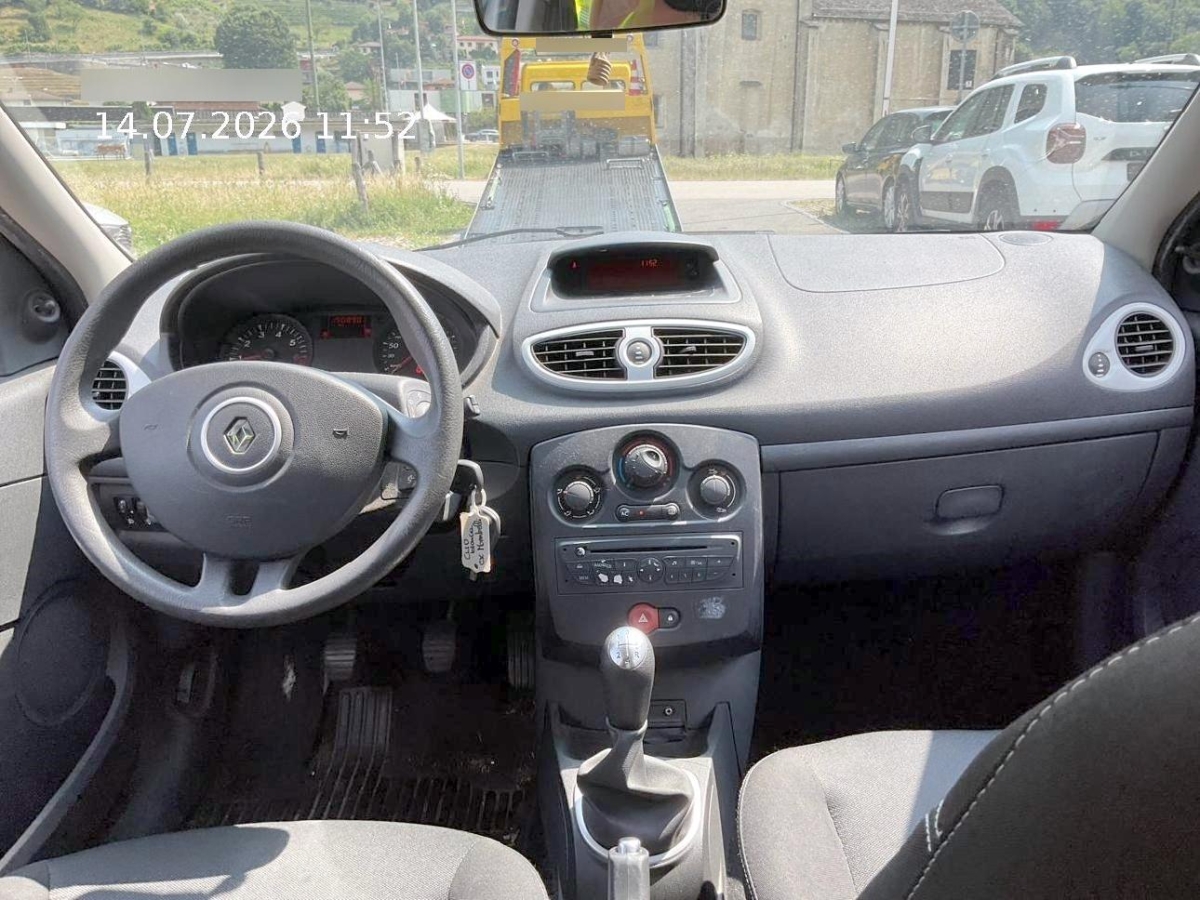 T10