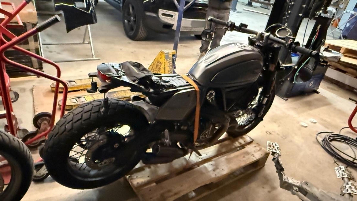 T7