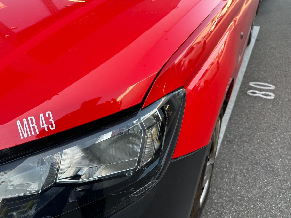 T18