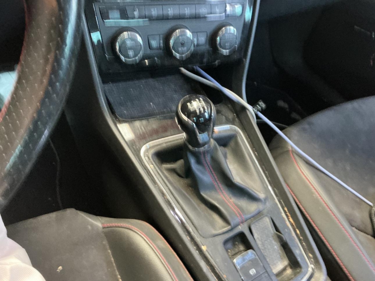 T9