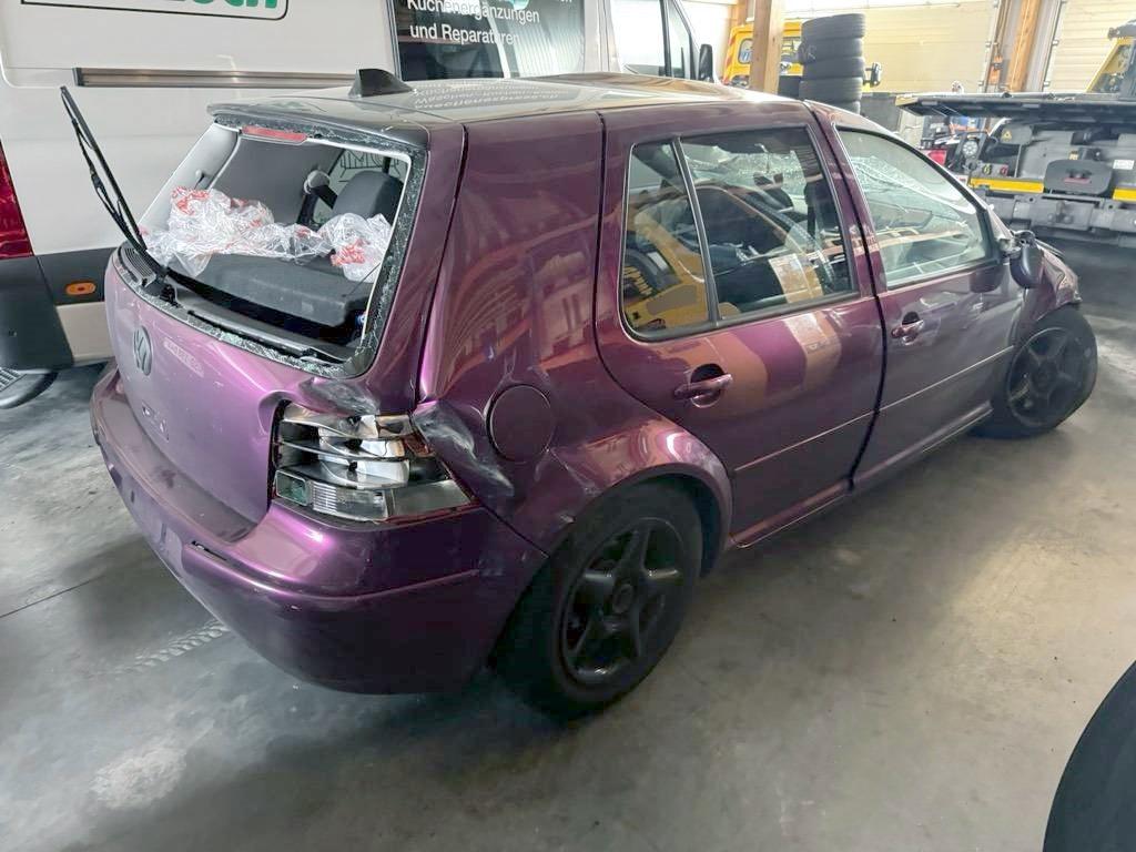 T1