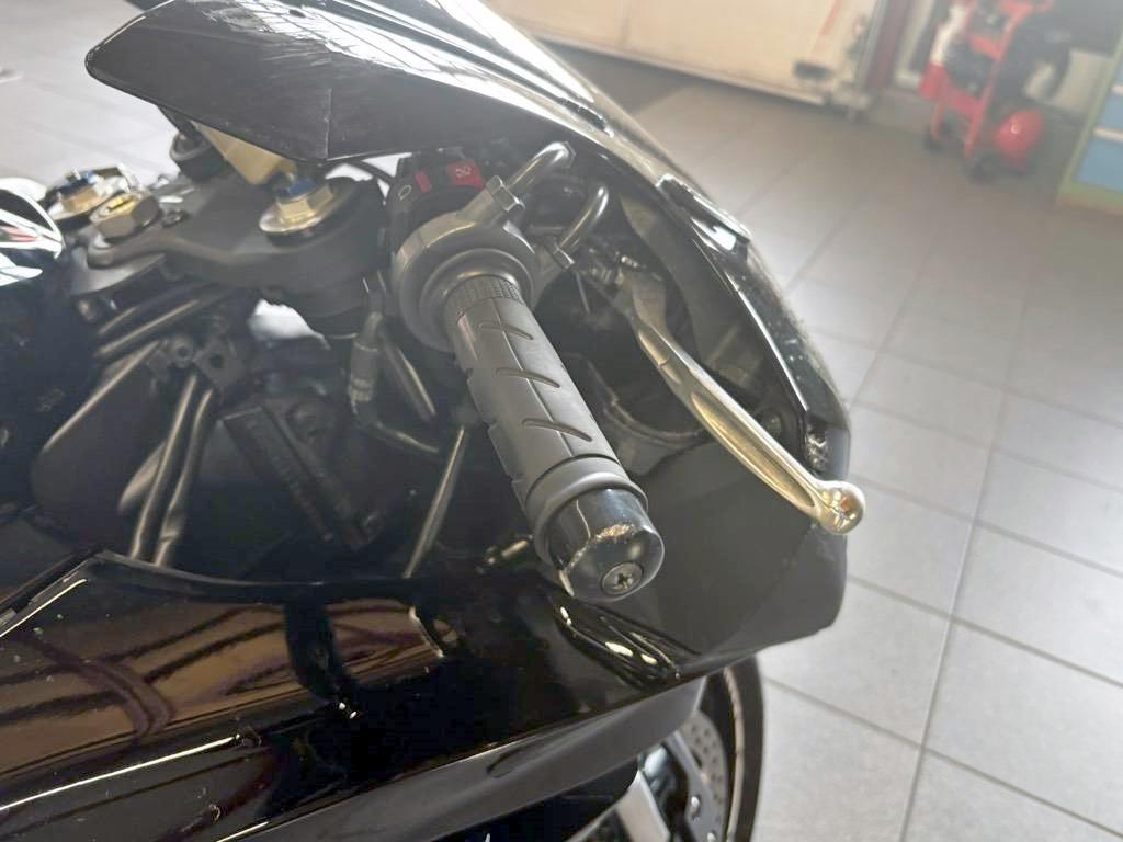 T16