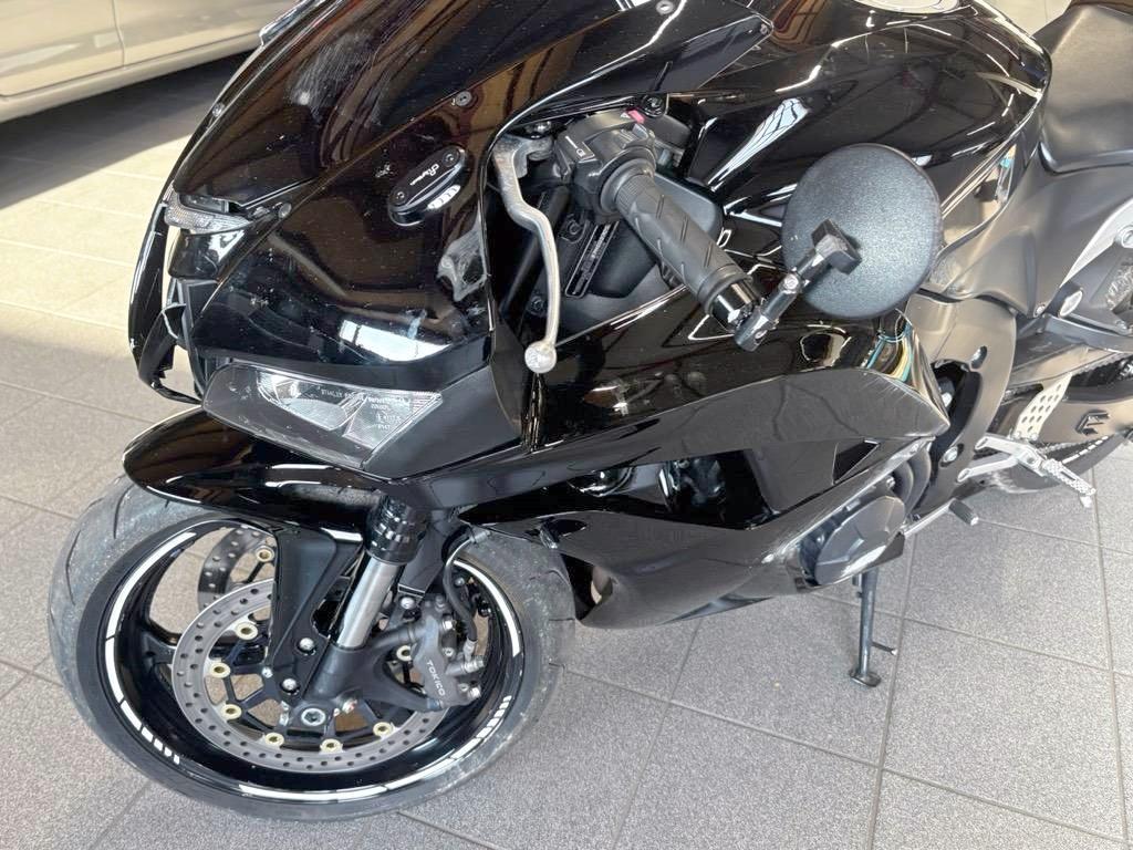 T8