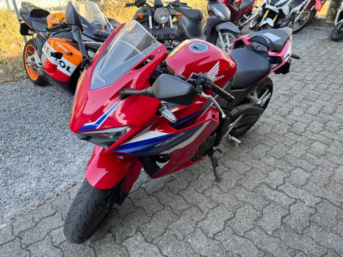 T8