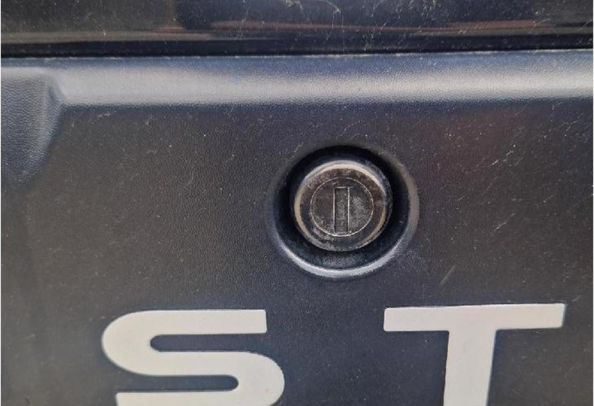 T17