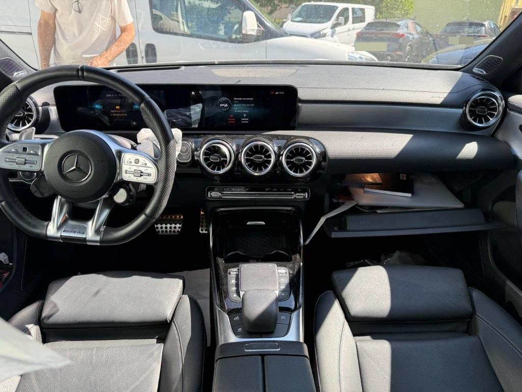 T8