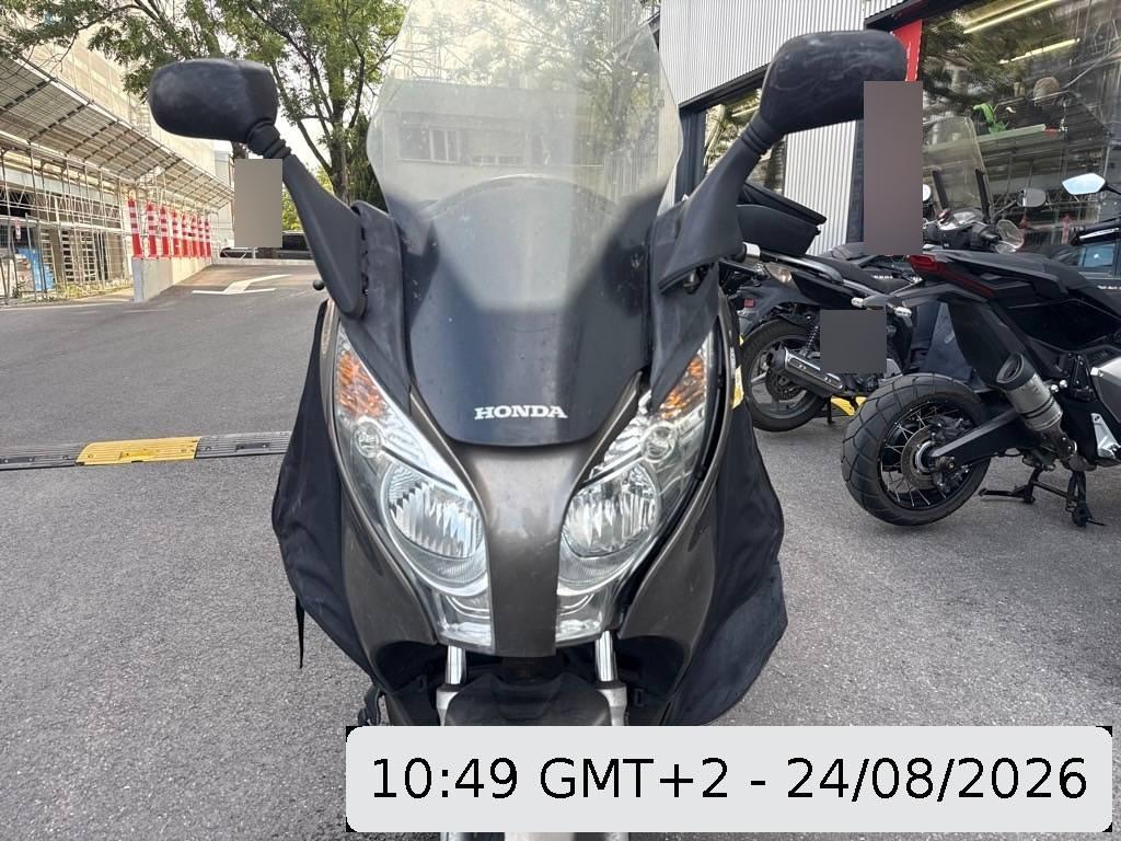 T10