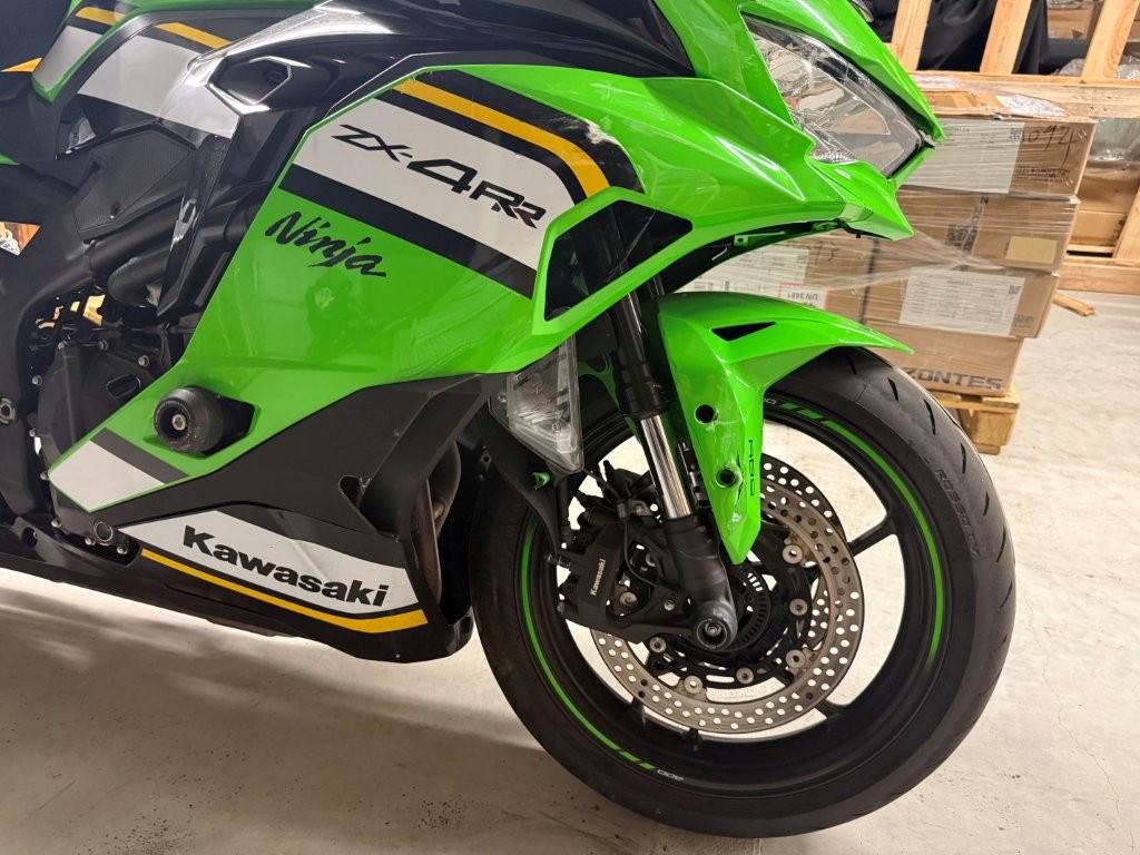 T11
