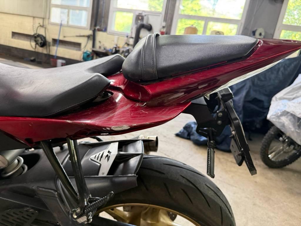 T19