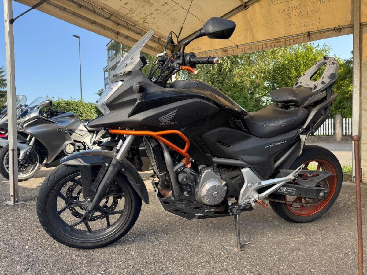 T7