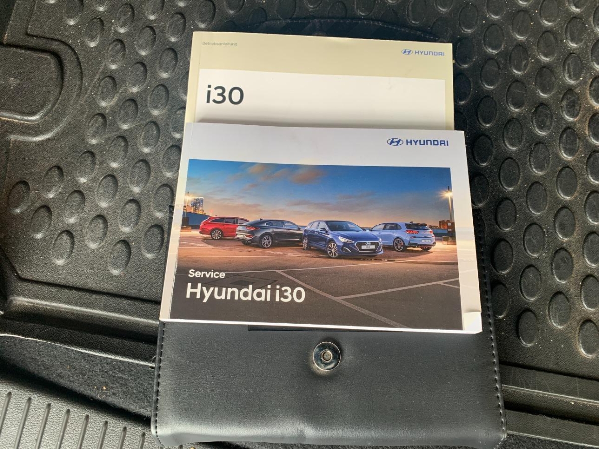 T9