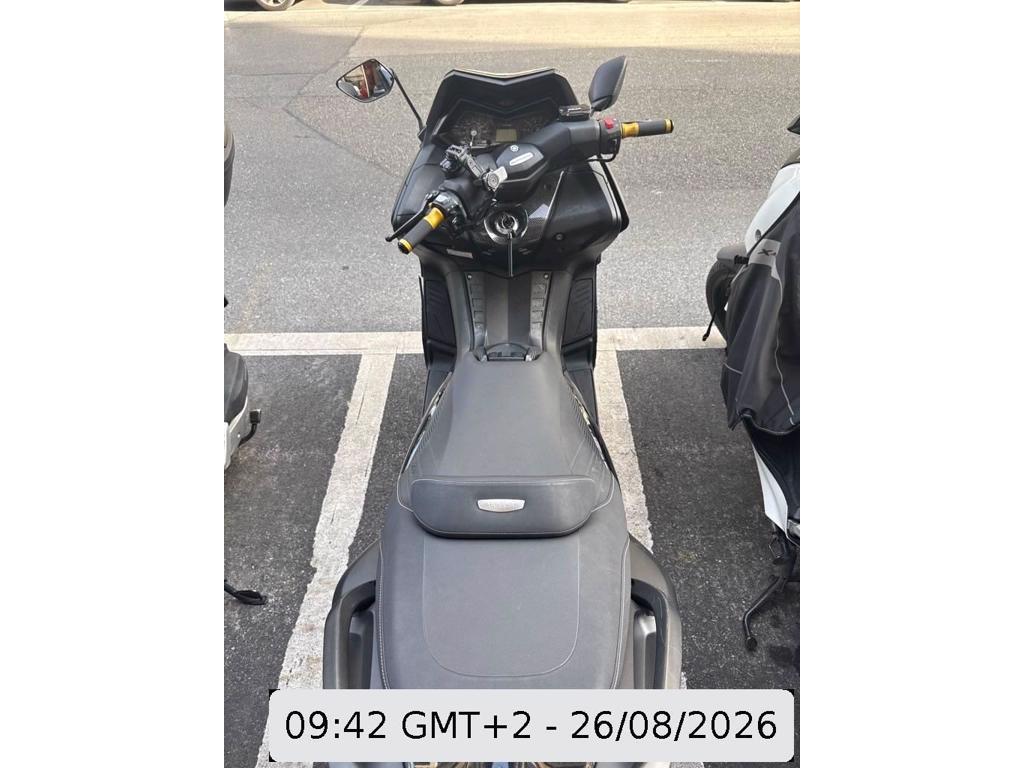 T8