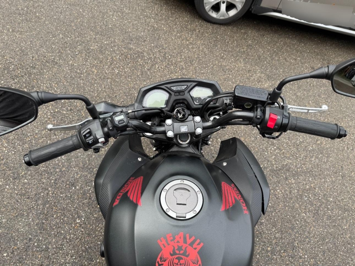 T11