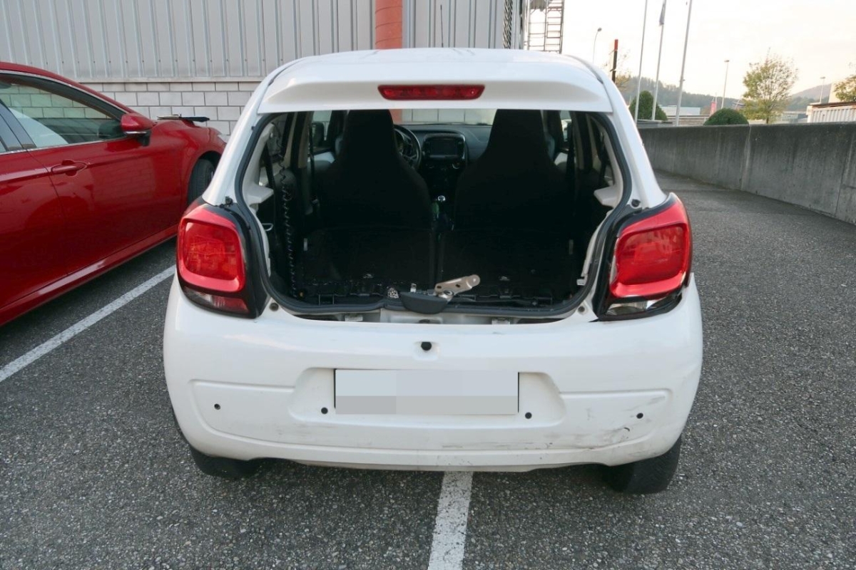 T8