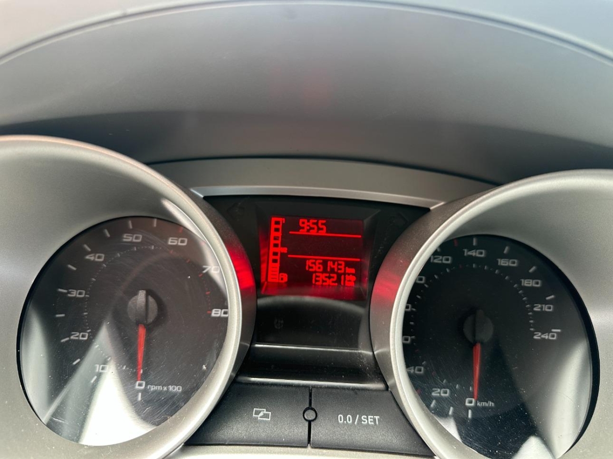 T7