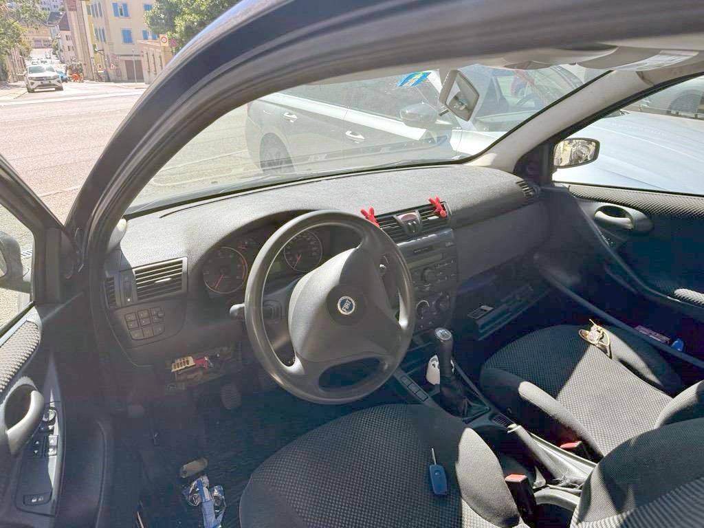 T6
