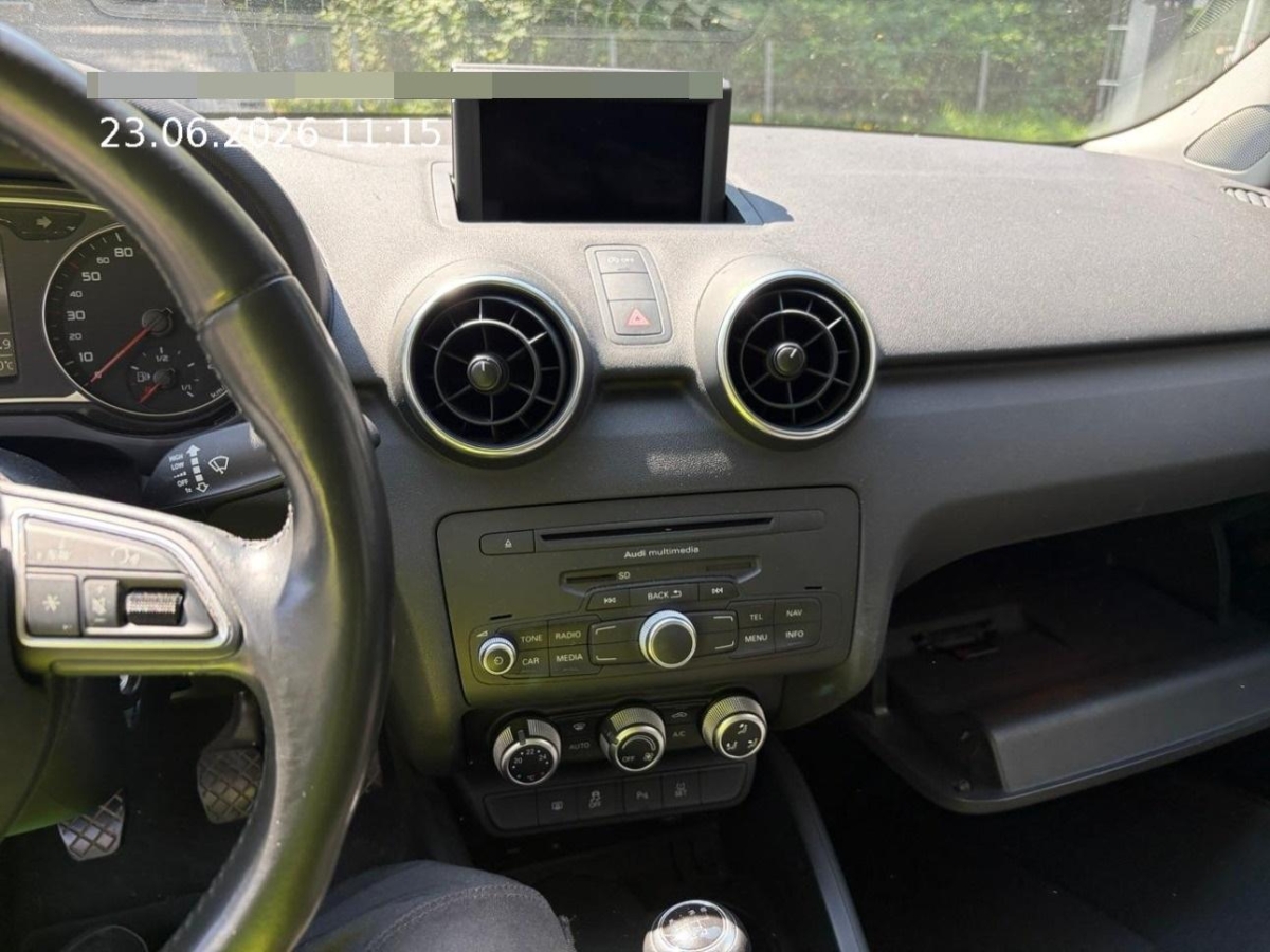 T12
