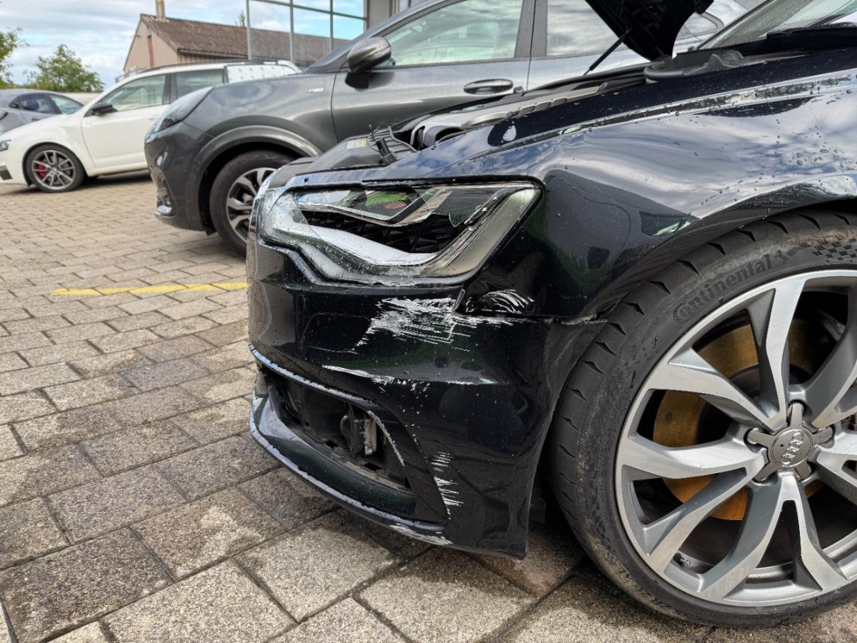 T18