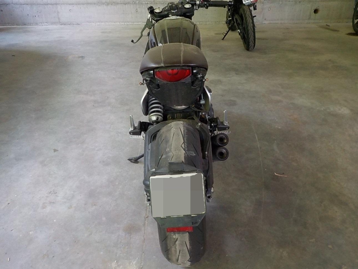 T7