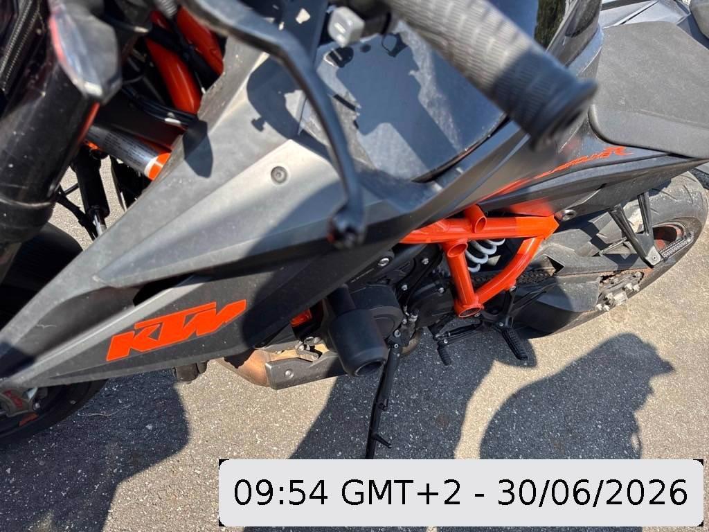 T18