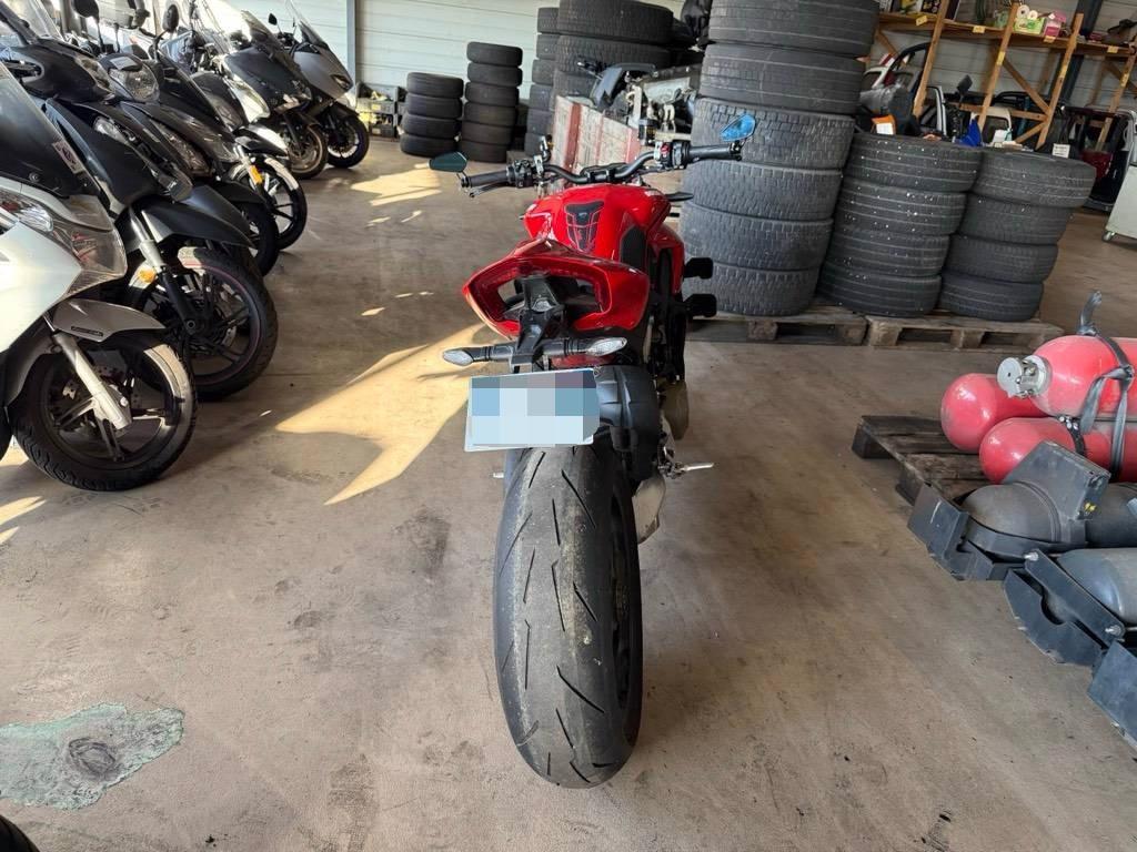 T6