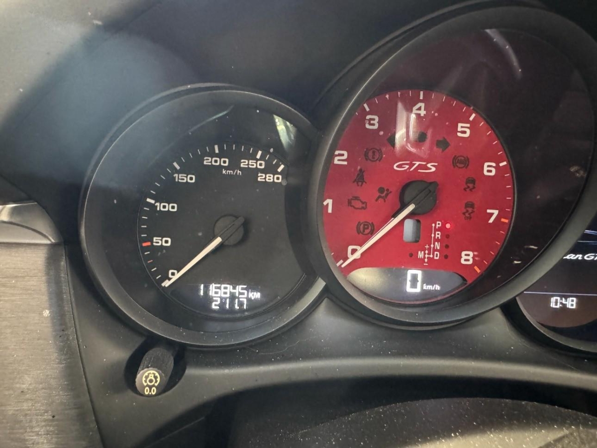 T10