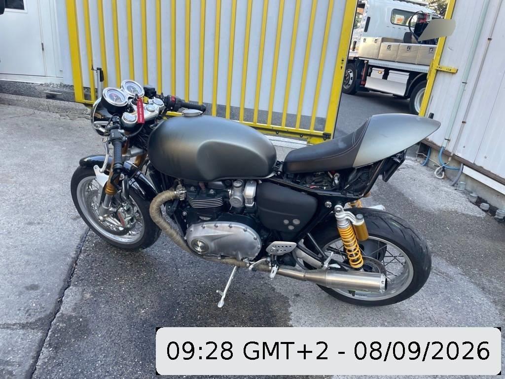 T7
