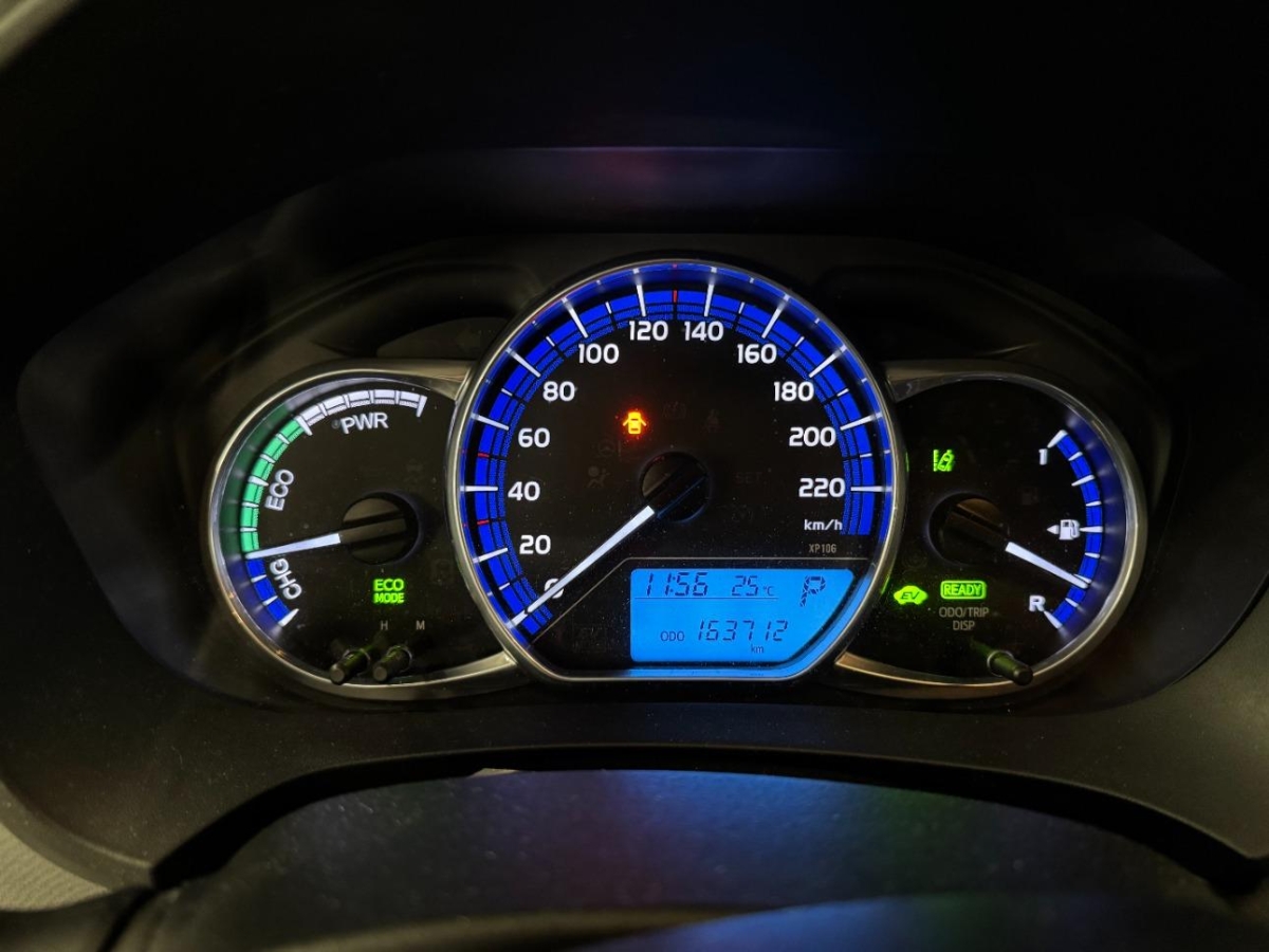 T8