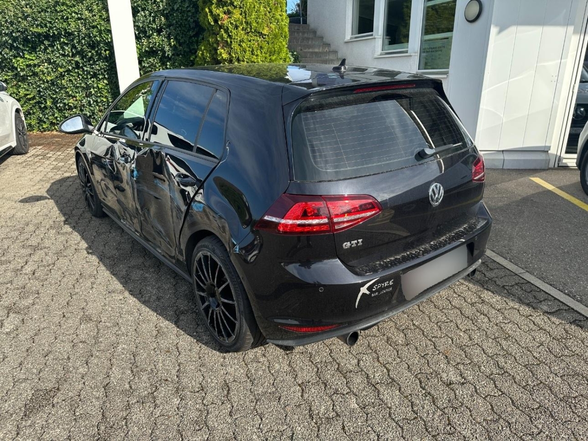 T4