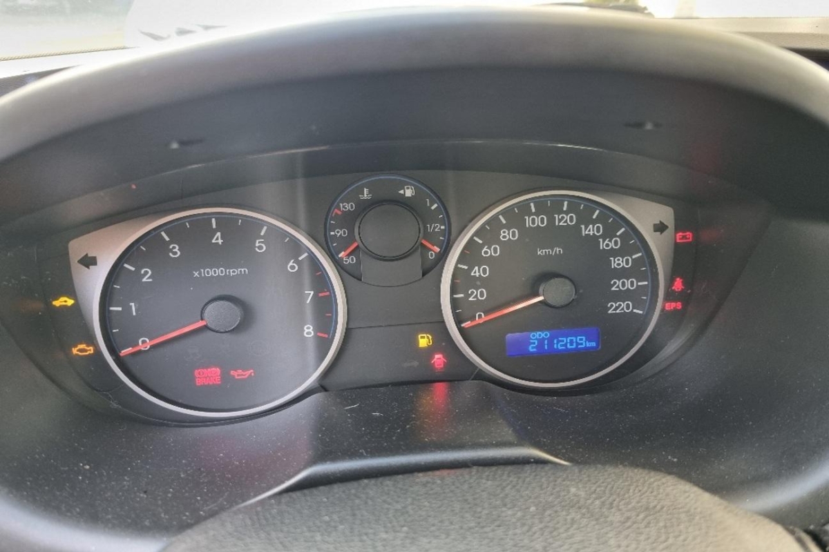 T12