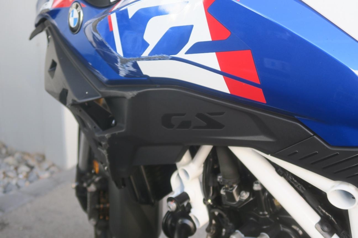 T16
