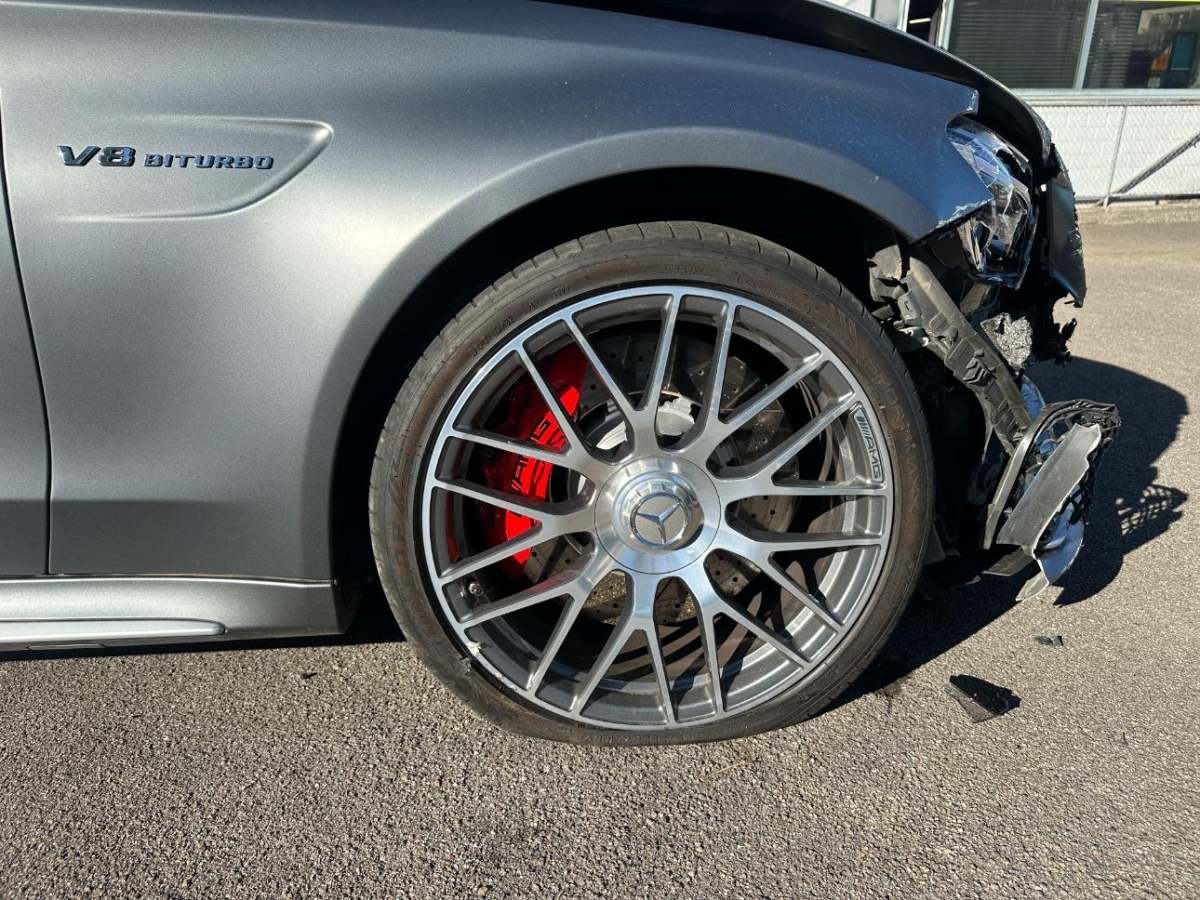 T12
