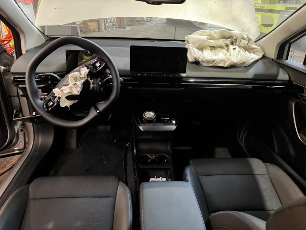 T8