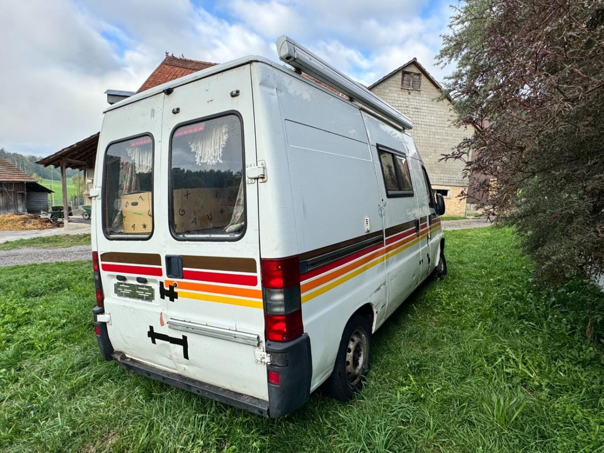 T4