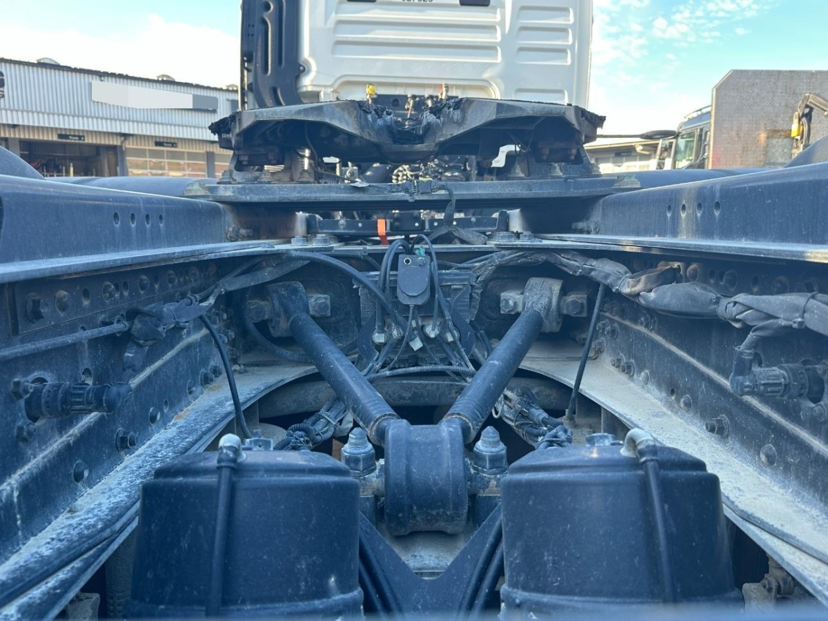 T19