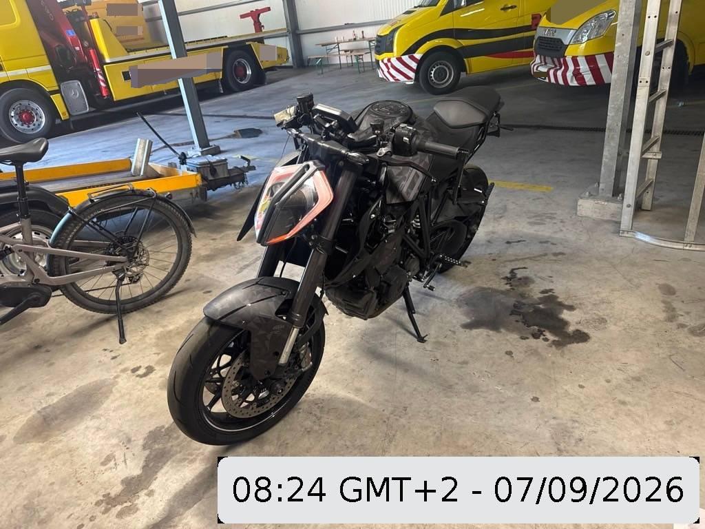 T7