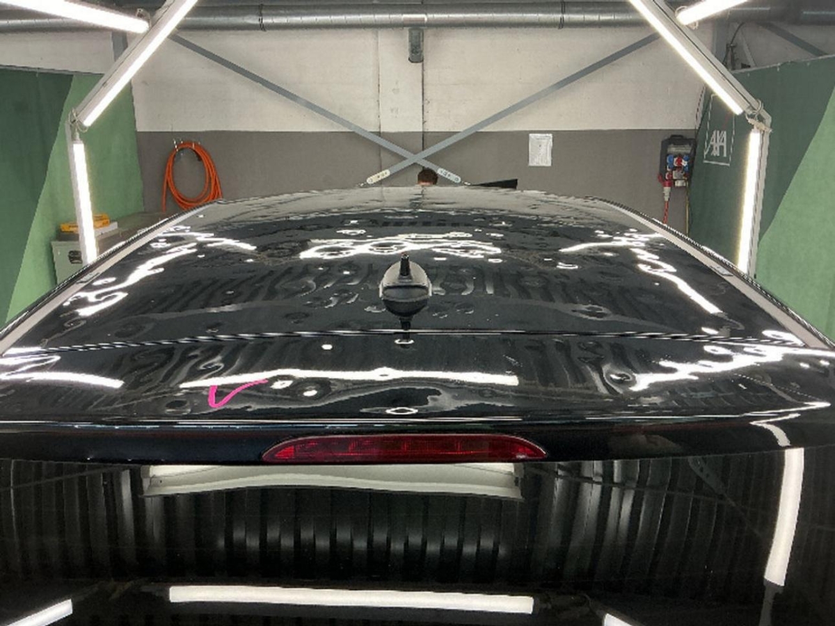 T18