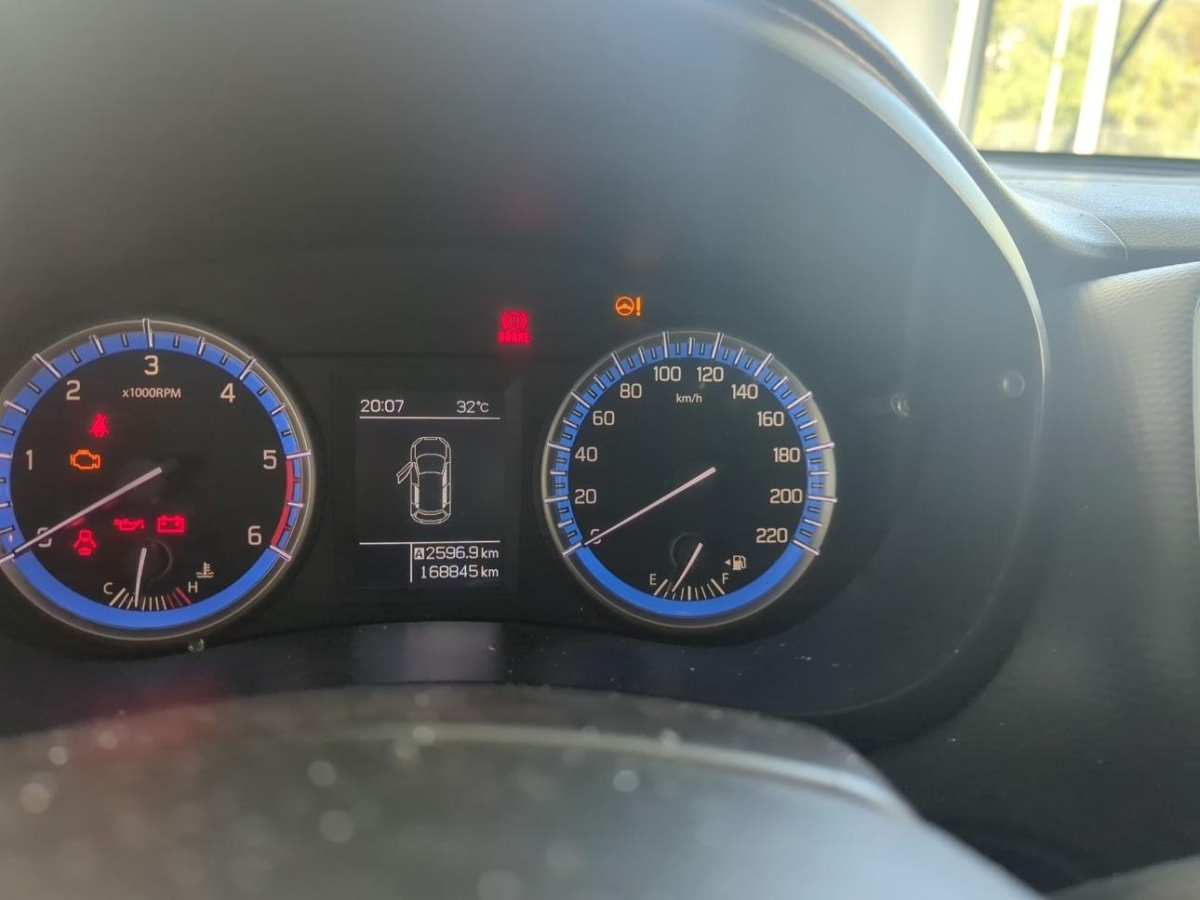 T6