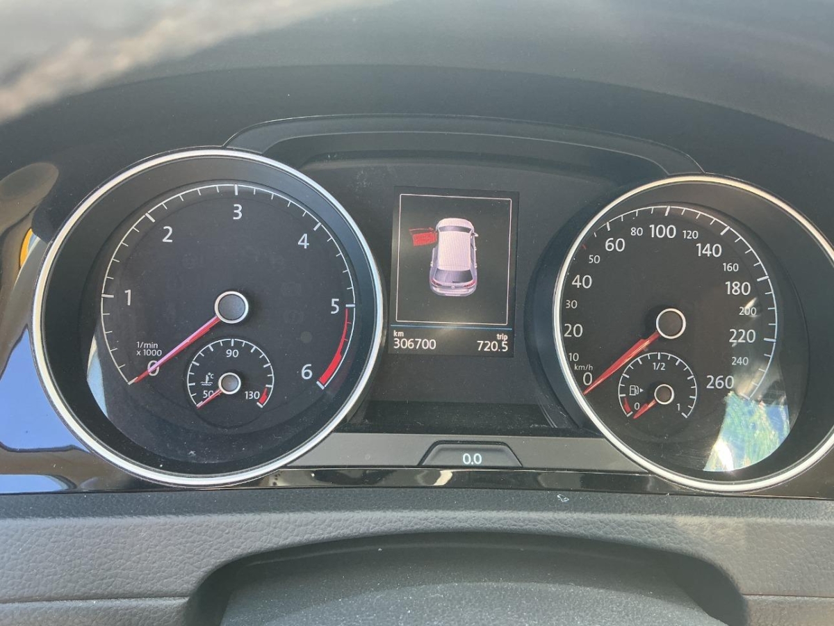 T7