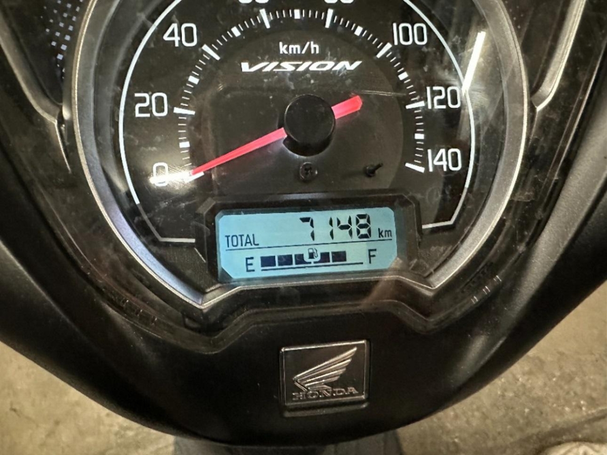 T8