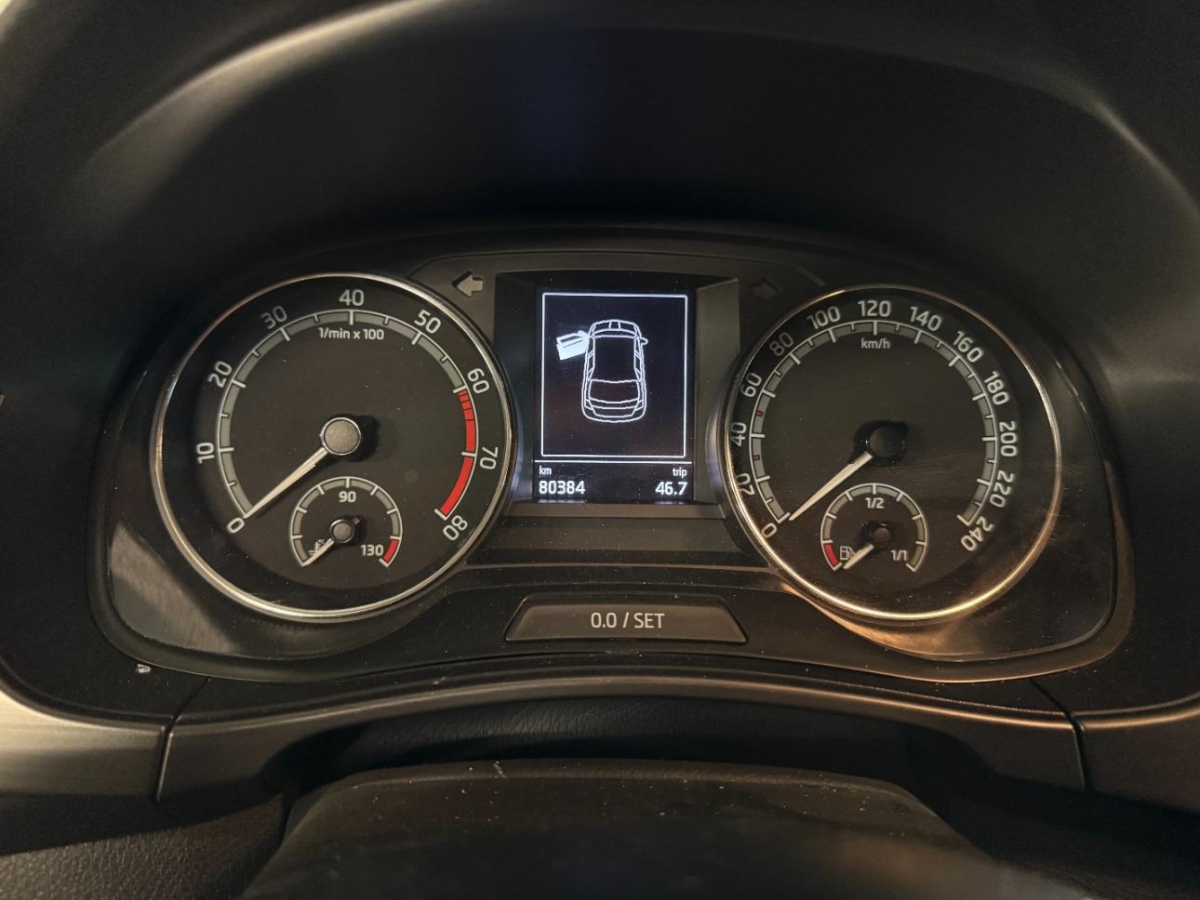 T9