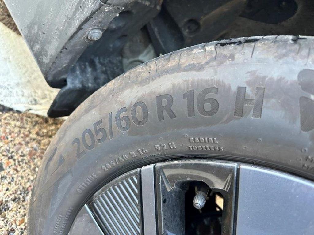 T18