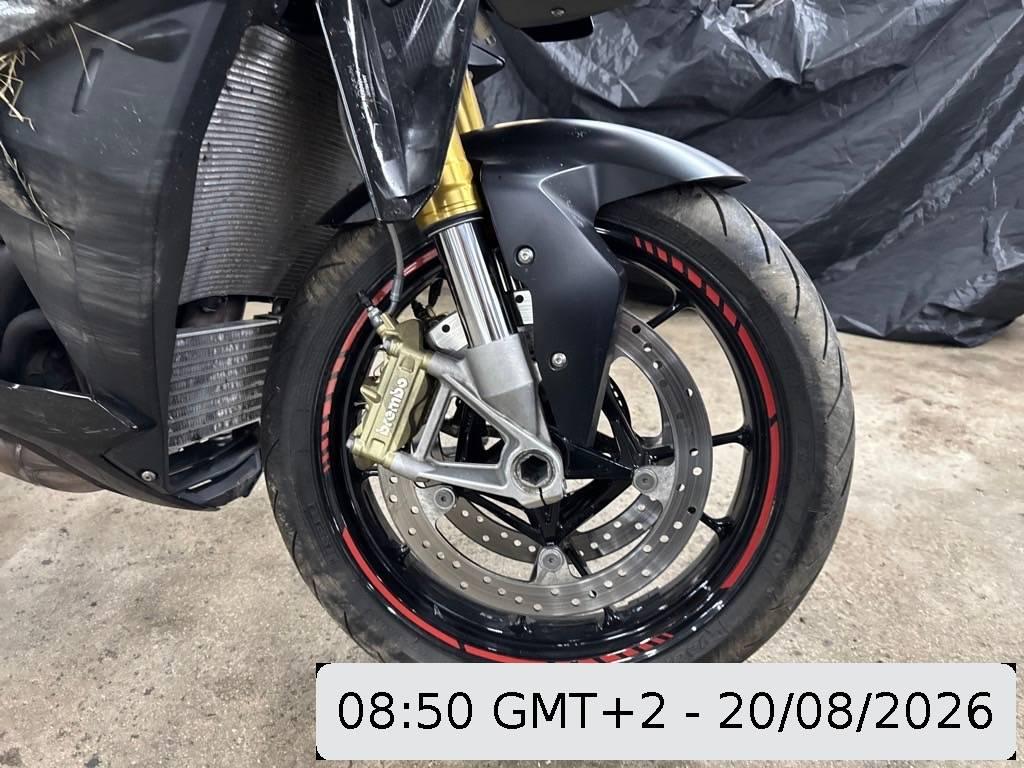 T18